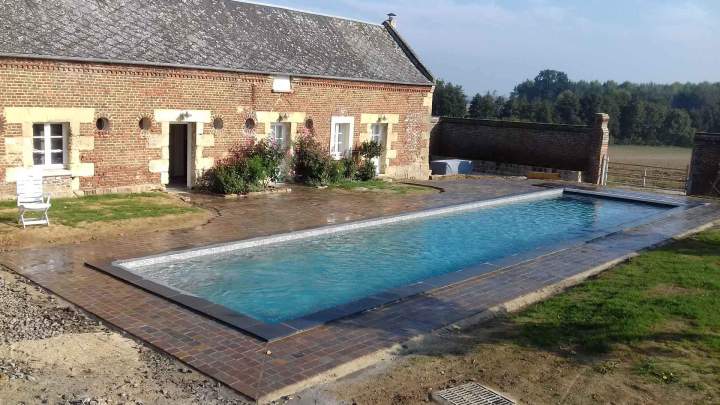 Maçonnerie paysagère - plage de piscine Laon