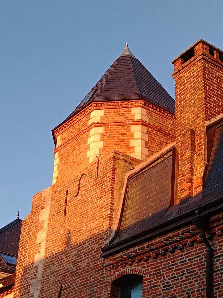 Reconstruction d'une tour 2 Laon